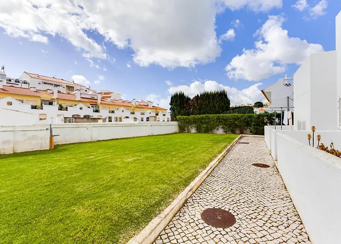 T1 Centre Албуфейра